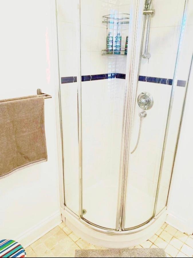 Stylish Modern Studio, Mock Georgian House, Heart Of Trendy Hackney & ลอนดอน ภายนอก รูปภาพ